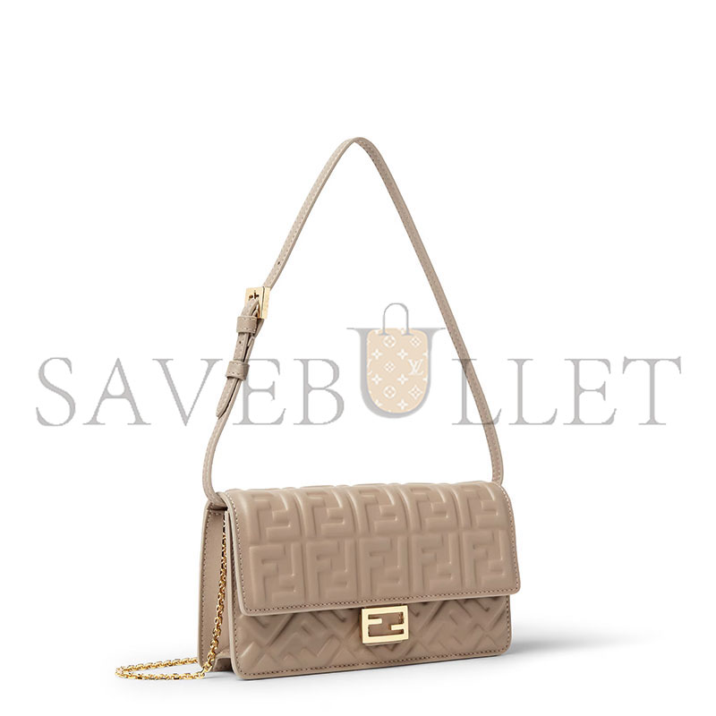 F**di wallet on chain baguette 8m0498aajdf0e65 (21*11.5*5cm)